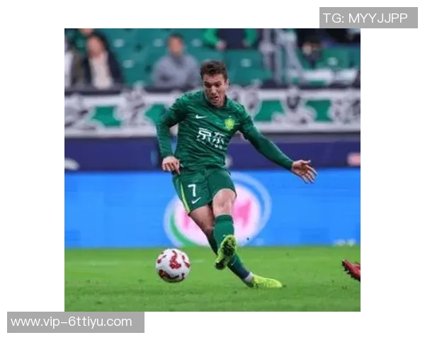 北京至苏州球迷专列启航7000名球迷齐聚足协杯决赛盛况